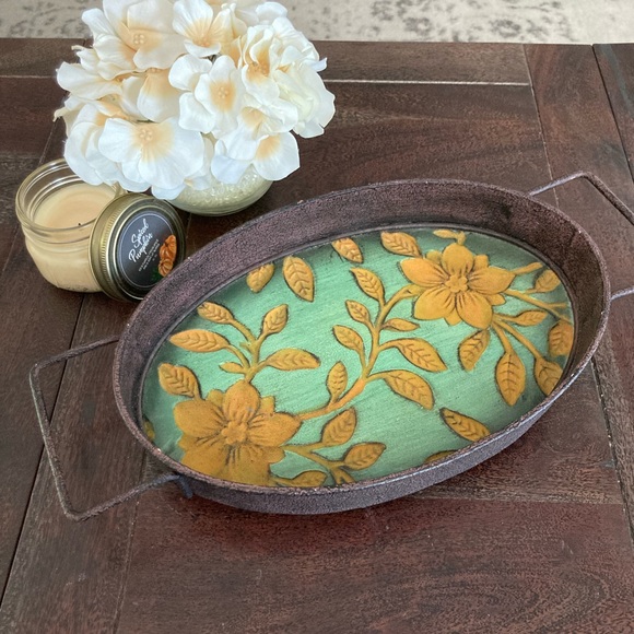 Other - Rustic Metal Floral Tray with Handles